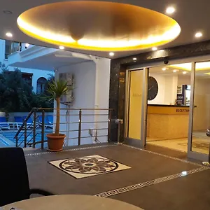 Golden Spark Apart Otel Antalya
